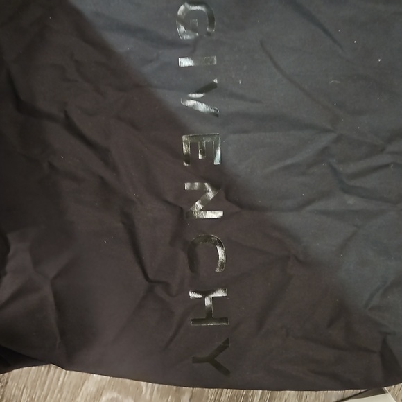 GIVENCHY WHITE SNEAKERS - Picture 11 of 13